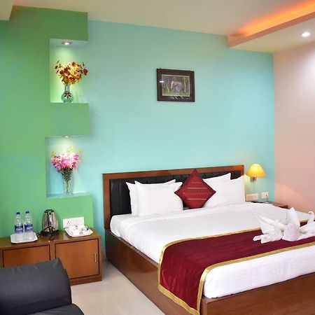 Hotel Dooars Mountain Alipur Duar エクステリア 写真