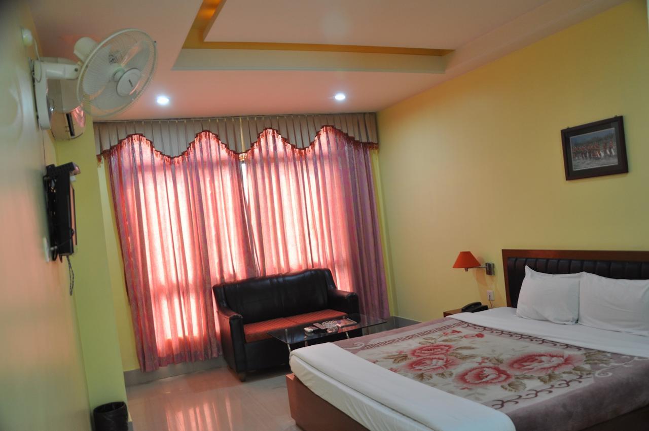 Hotel Dooars Mountain Alipur Duar エクステリア 写真