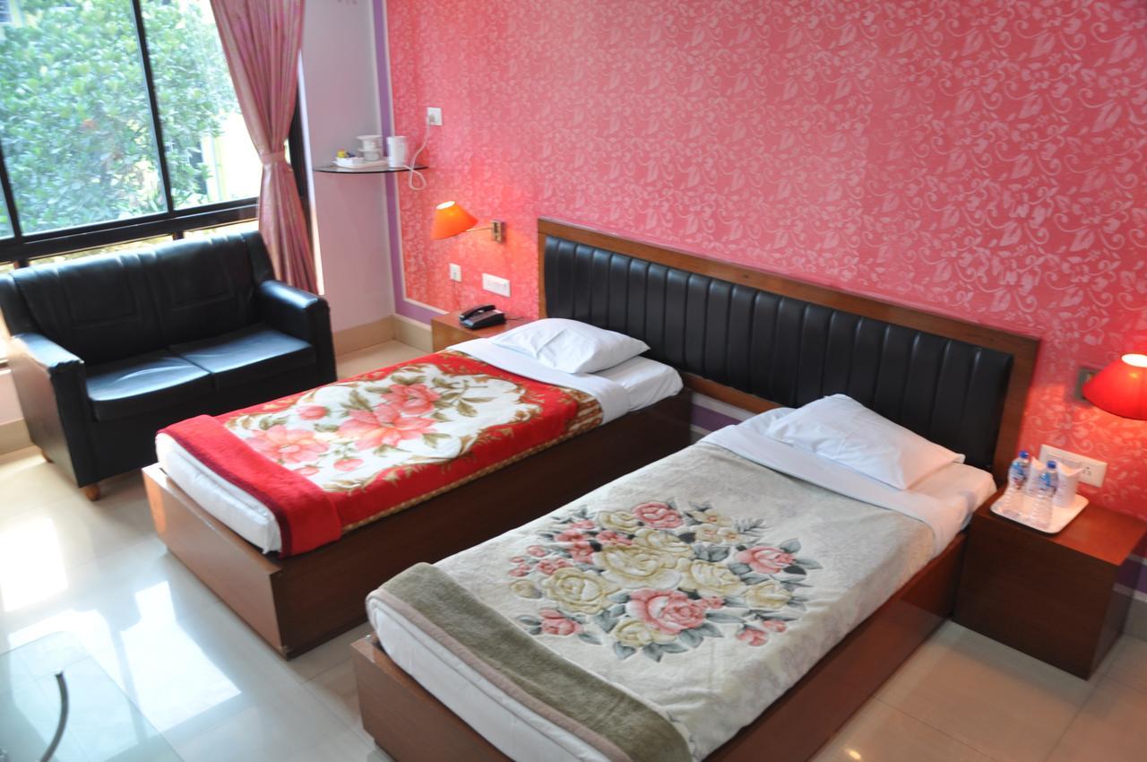 Hotel Dooars Mountain Alipur Duar エクステリア 写真