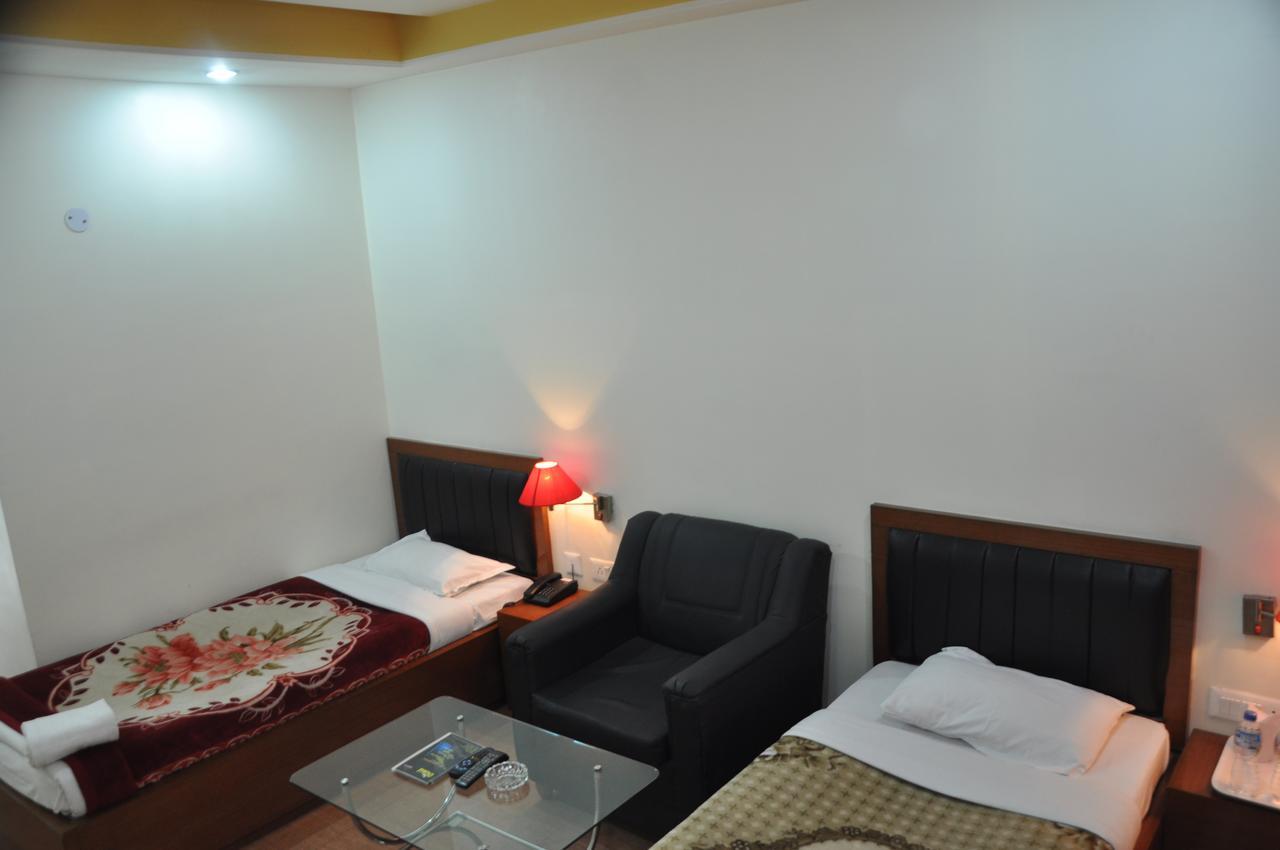 Hotel Dooars Mountain Alipur Duar エクステリア 写真