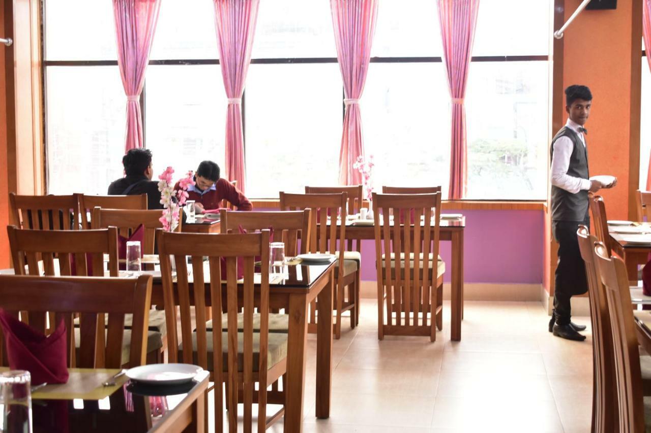 Hotel Dooars Mountain Alipur Duar エクステリア 写真